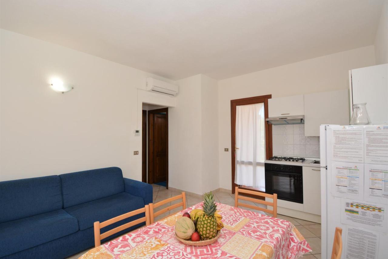 Appartamenti Corallo San Teodoro  Exterior foto