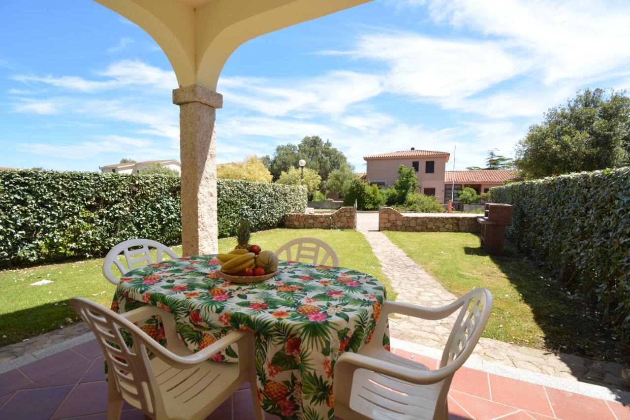 Appartamenti Corallo San Teodoro  Exterior foto