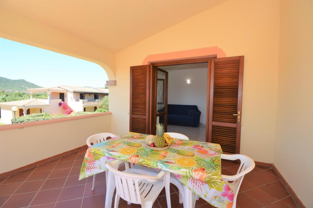 Appartamenti Corallo San Teodoro  Exterior foto