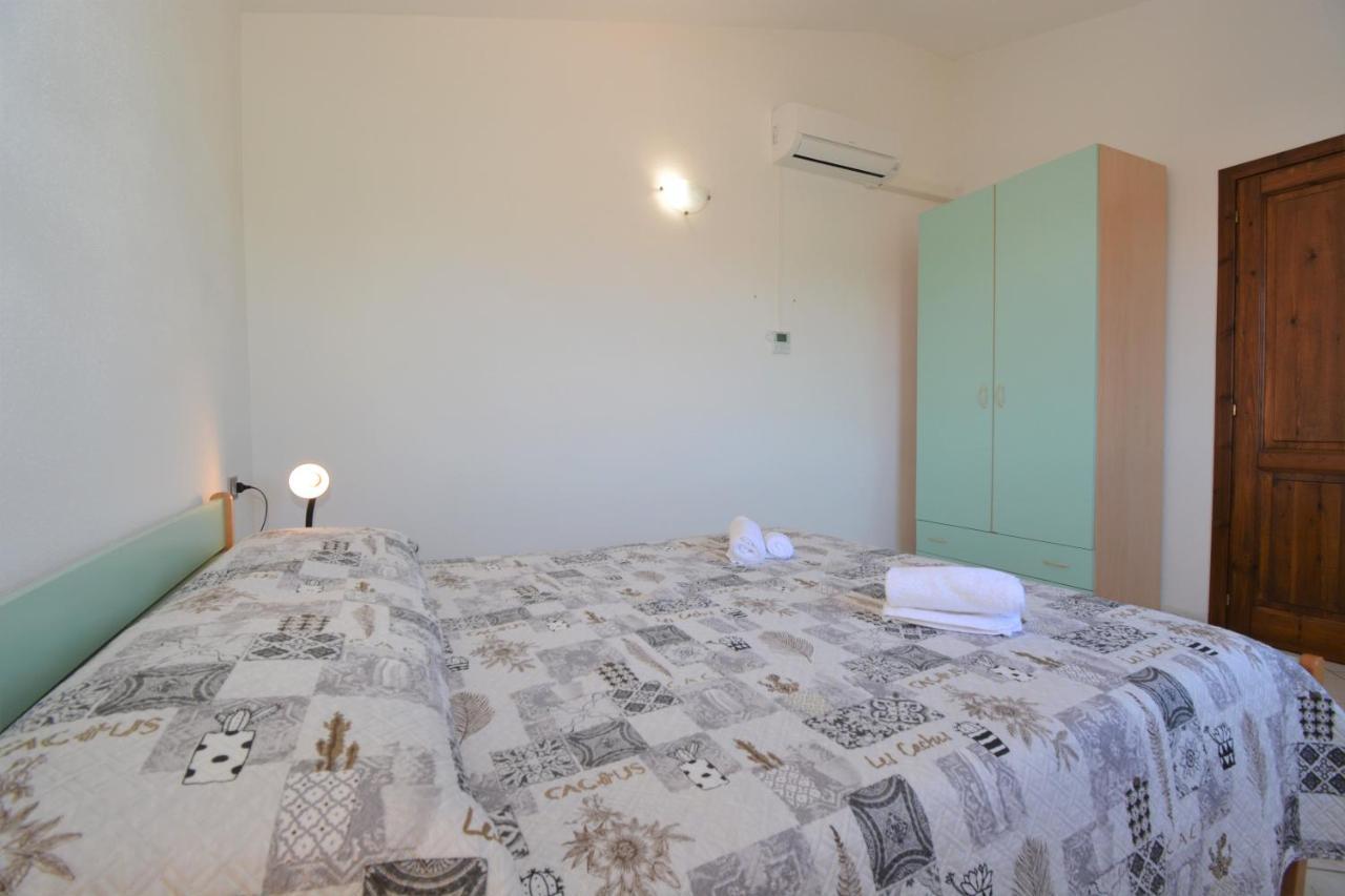 Appartamenti Corallo San Teodoro  Exterior foto
