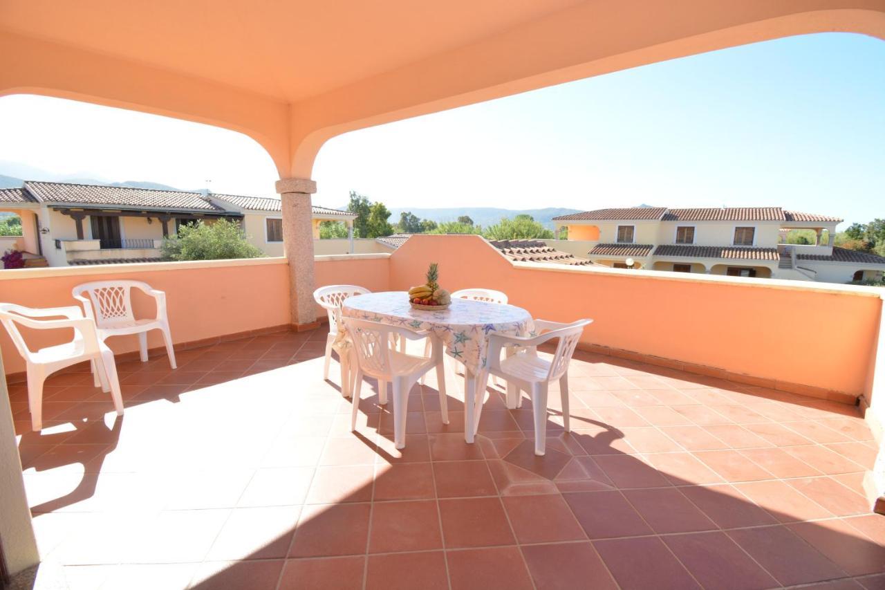 Appartamenti Corallo San Teodoro  Exterior foto